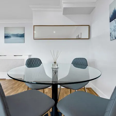 Stunning Flat On King'S Road, Chelsea With Balcony Apartment London Exterior photo