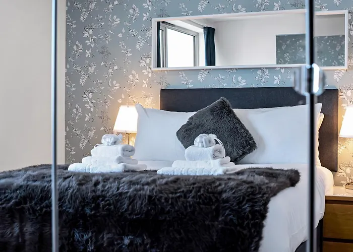 Stunning Flat On King\'S Road, Chelsea With Balcony